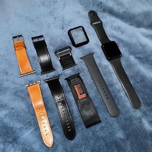 Apple Watch Series 3 GPS + Cellular 
42mm